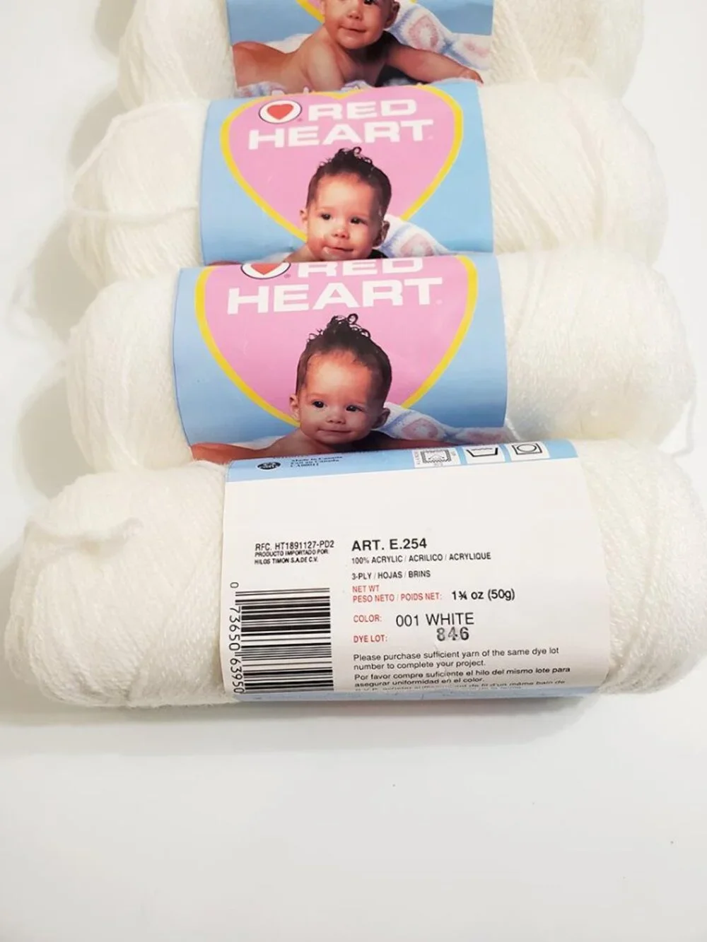 Red Heart Baby Fingering Yarn Lot Of 6 Skeins White 001 Acrylic 50g 1 3/4oz